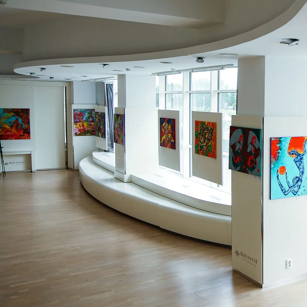 Весенний салон — HAS SANAT Art Gallery